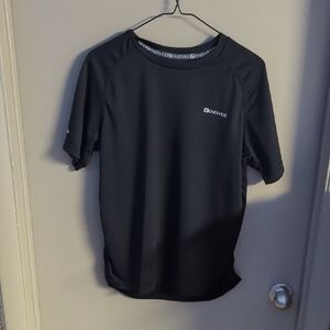 Zengvee Black Men's Short Sleeve Athletic Performance Tee, Great Condition